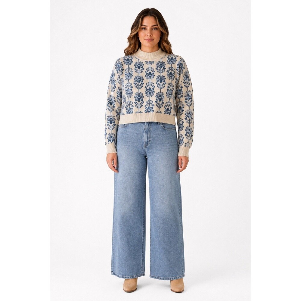 Vestique Pullover Sweater Mock Neck Flower Design Cropped Boxy Size medium